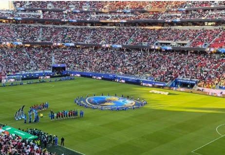 Corn an Domhain FIFA 2026 Agus Ardú Taispeántais LED Allamuigh